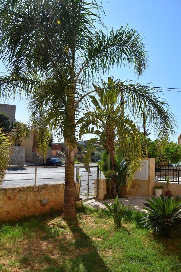 Rubini Homes Agia Marina  Exterior photo